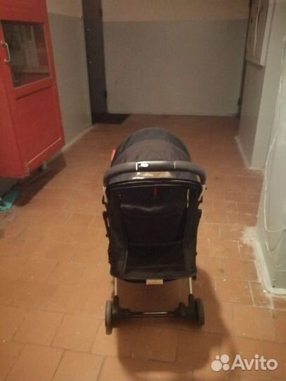 Продается детская коляска новая цена 4 тыс