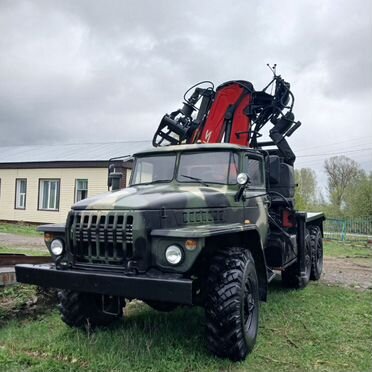 Лесовоз (сортиментовоз) Урал 4320 с КМУ Epsilon, 1989