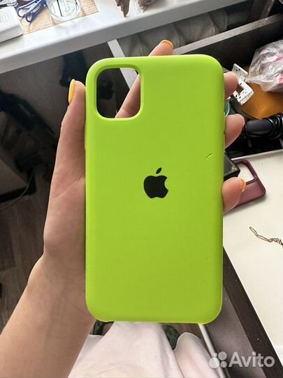 Чехол на iPhone 11