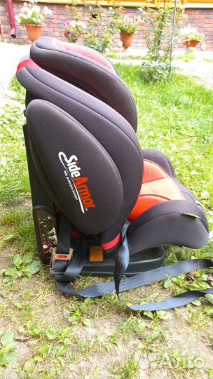Детское авто кресло