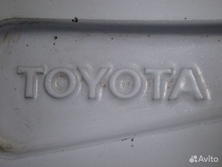 Комплект оригинальных колес R18 Toyota Prado