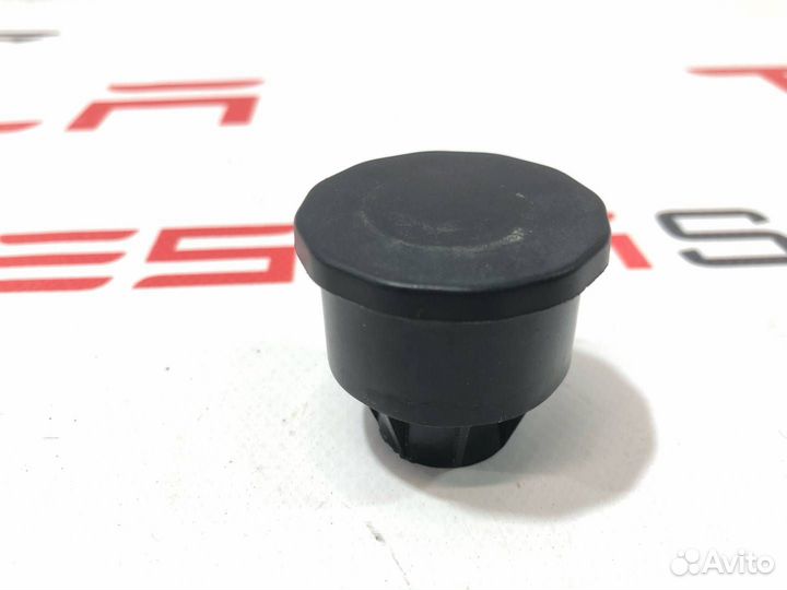 Упор крышки багажника Tesla Model X рест. 2022