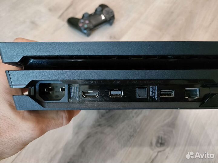 Sony PS4 pro + игры