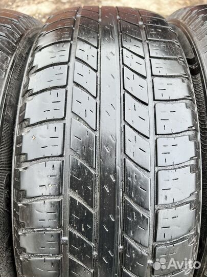 Goodyear Wrangler HP All Weather 235/65 R17 104W