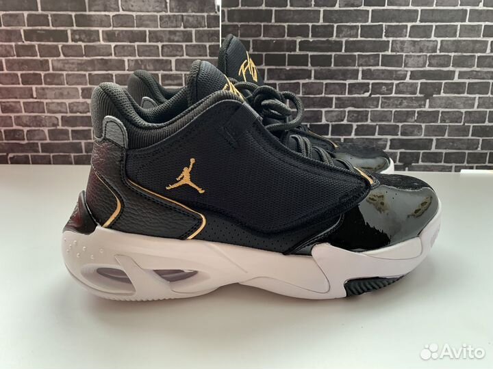 Кроссовки nike air jordan