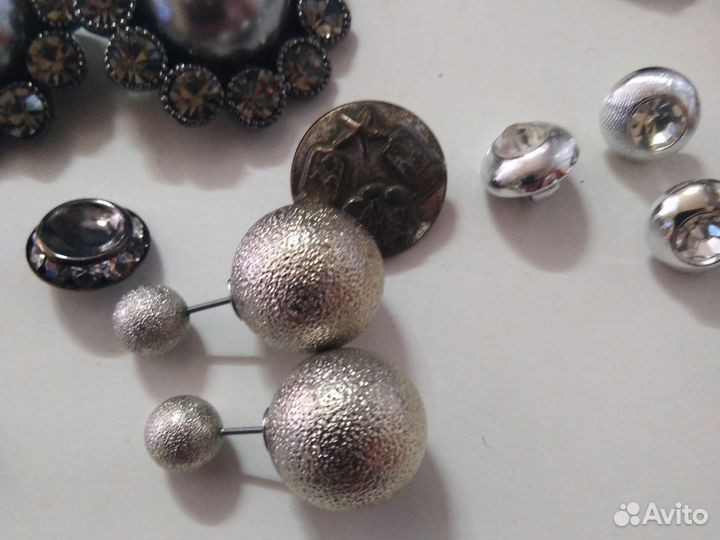 Пуговицы, клепки Пакетом