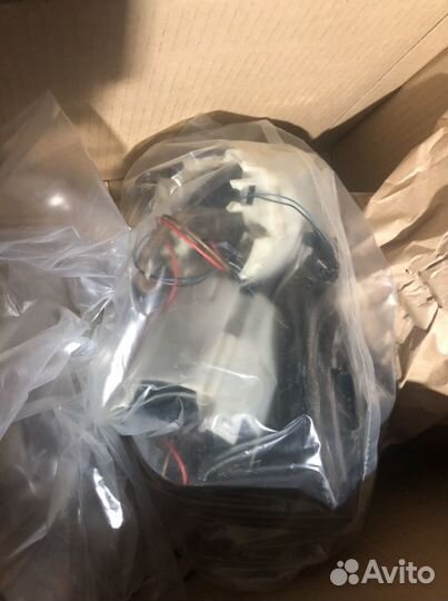 Продам топливные насосы ML63 AMG