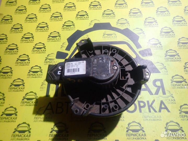 Моторчик отопителя для Honda Civic 5D 2012-2016