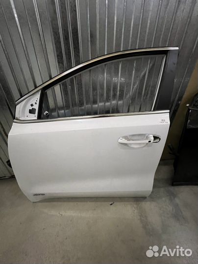 Передняя левая дверь Киа Спортейдж 4