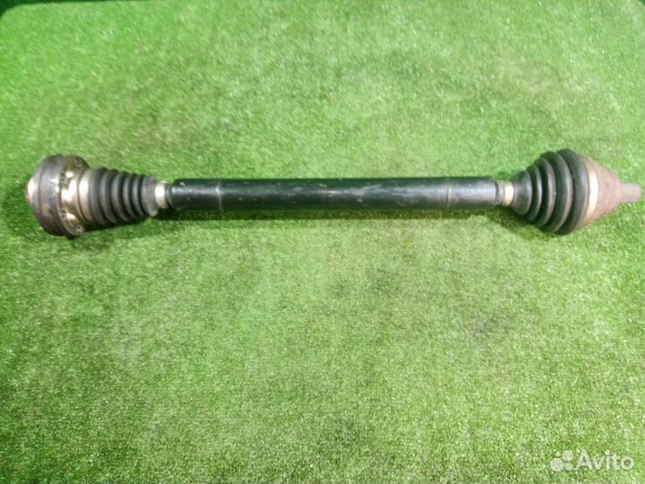 Привод передний правый Volkswagen Golf 6 cavd