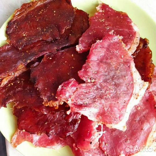 Джерки мясные, чипсы, закуска к пиву