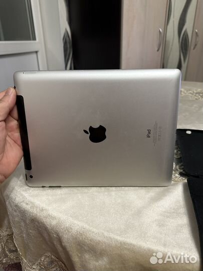 Планшет apple iPad 4 32 гб сим