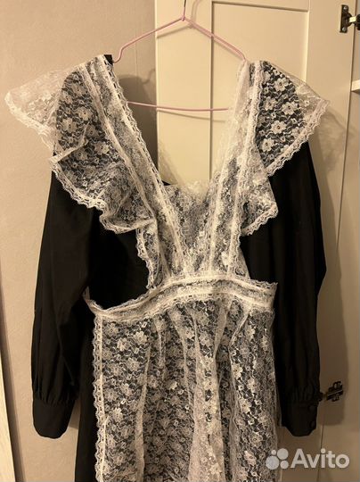 Белый школьный фартук