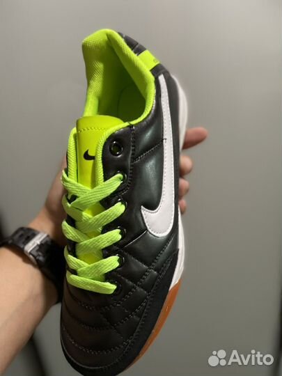 Футзалки Nike Tiempo