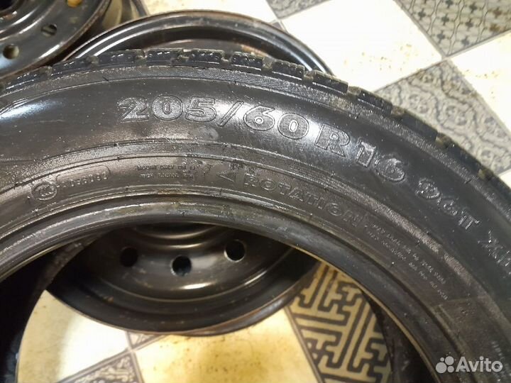 Nokian Tyres Hakkapeliitta 7 205/60 R16