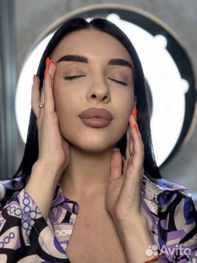 Оформление бровей