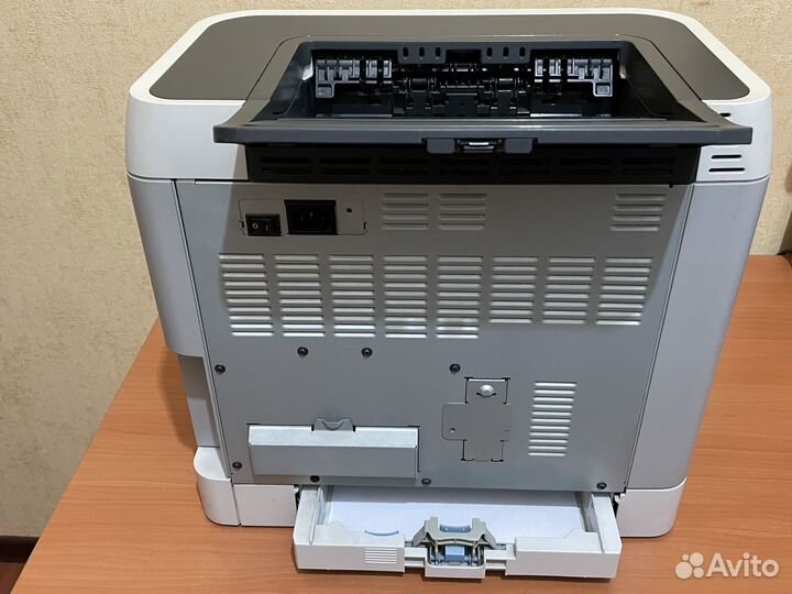 Принтер HP color LaserJet 2600n