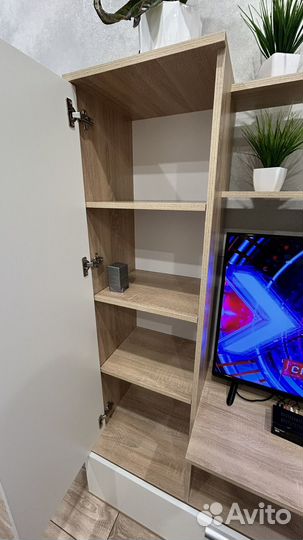 Стенка в гостиную