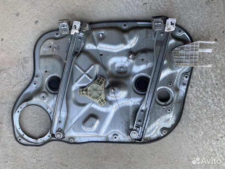 Стеклоподъемник Kia Ceed 1 ED