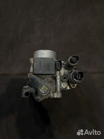 Дросельная заслонка Nissan Almera N15