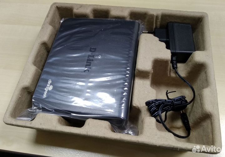 Коммутатор D-Link DES -1016A 16-port 100Мб/с