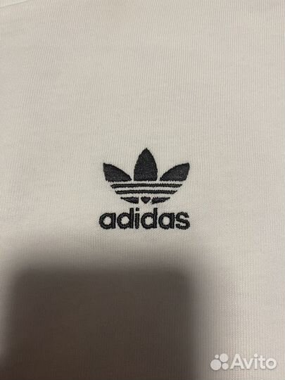 Футболка adidas