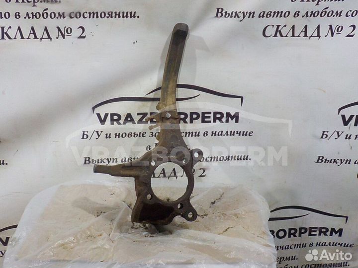 Кулак поворотный передний правый Mitsubishi Galant