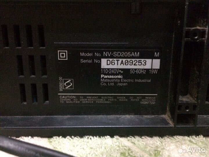 Видеомагнитофон LG BL-182W