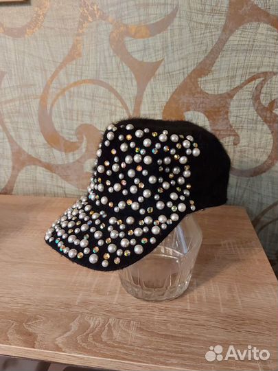 Головные уборы для девушек