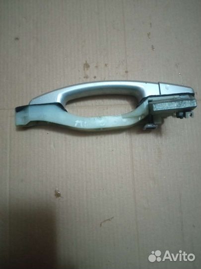 Chevrolet Aveo T300 наружная ручка двери правая