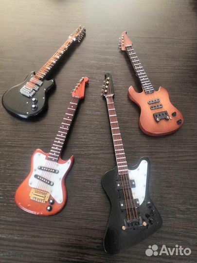 Музыкальные инструменты в миниатюре