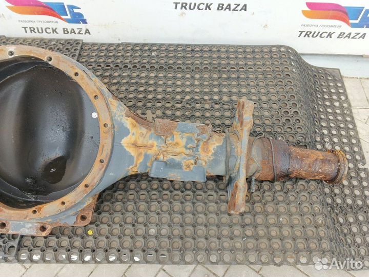 Корпус заднего моста (чулок)