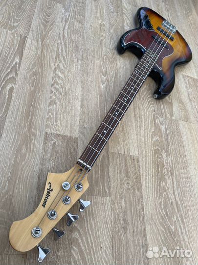 Бас гитара Ashtone