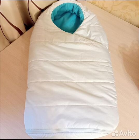 Зимний конверт с комбинезоном, 2 шапками