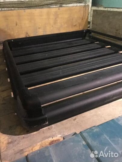 Багажник на крышу автомобиля