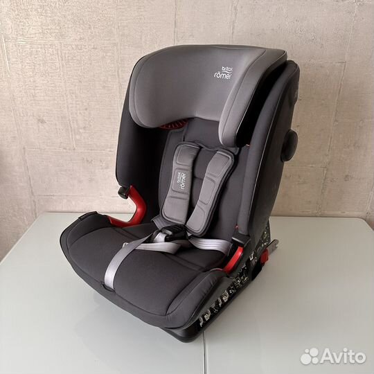 Детское автокресло britax romer advansafix 4R