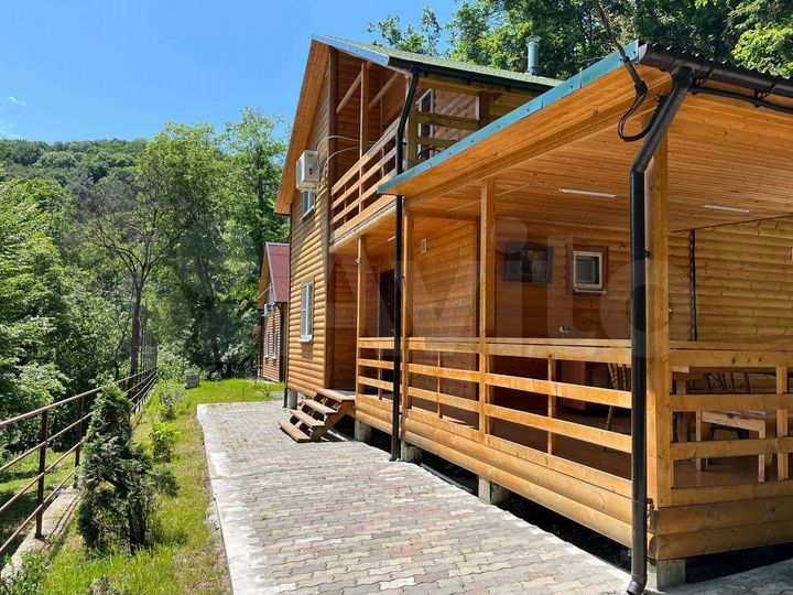 Дом 145 м² на участке 4 сот.