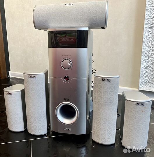 Сабвуфер с колонками