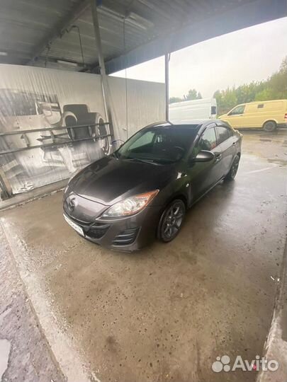 Mazda 3, 2010