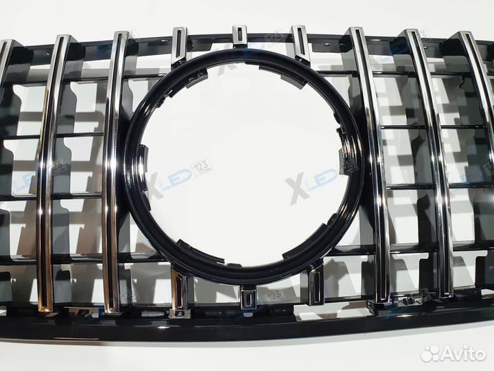 Mercedes X class BR470 решетка радиатора GT