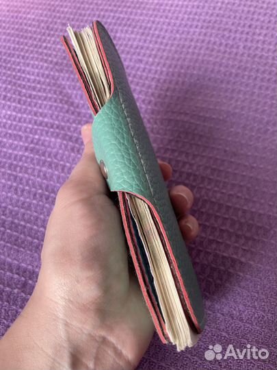 Игрушечные деньги в портмоне