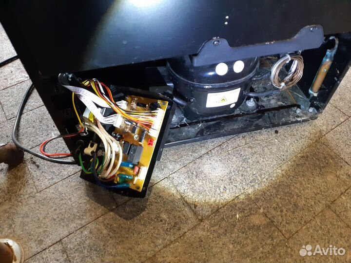 Частный честный мастер по ремонту холодильников