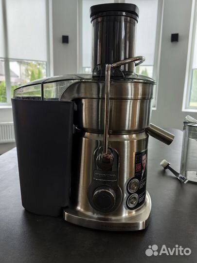 Соковыжималка Redmond RJ-M900