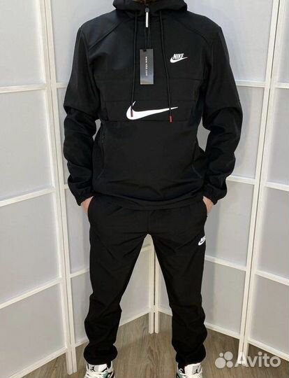 Спортивный костюм Nike