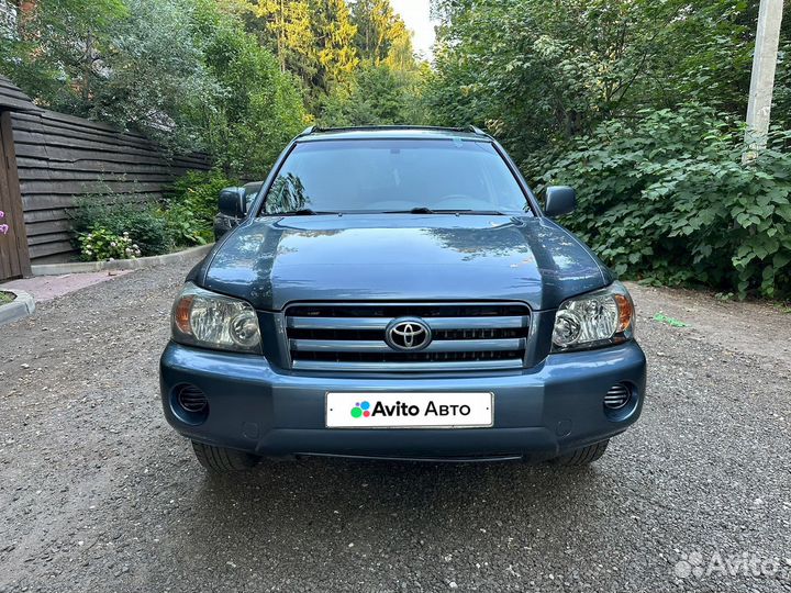 Toyota Highlander 2.4 AT, 2004, 232 149 км