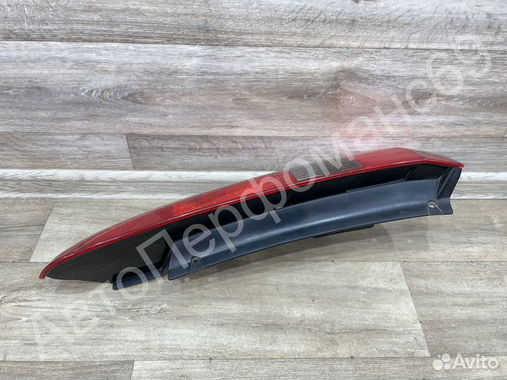 Фонарь задний правый Ford Fusion (2002-2005)