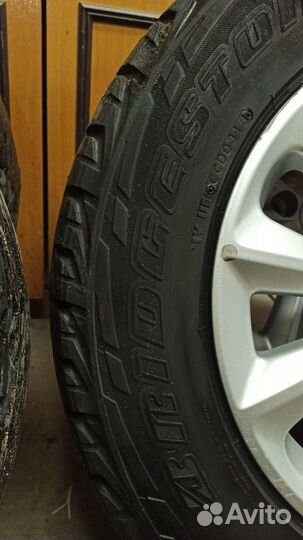 Bridgestone Dueler A/T 215/65 R16