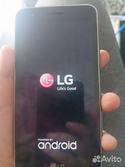 Мобильные телефоны LG