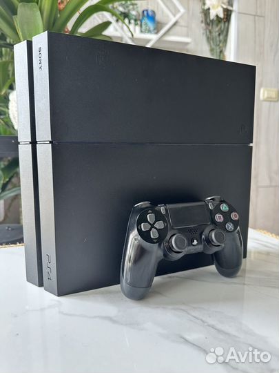 Ps4 1000gb + Подписка