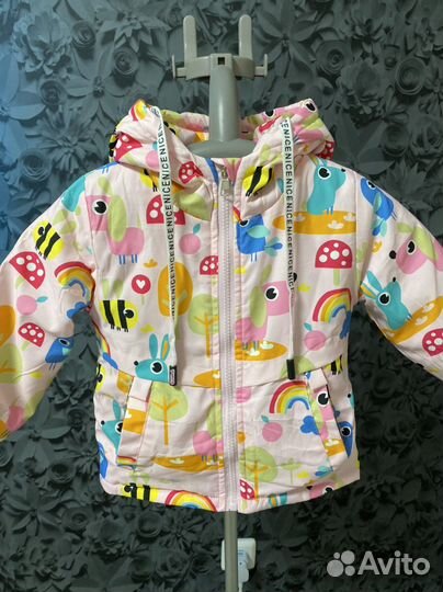 Куртка для девочки новая